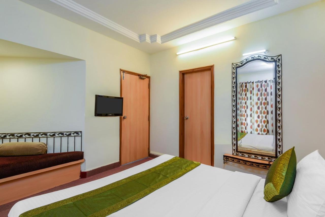 Hotel Treebo Arts Executive Aurangābād Exterior foto